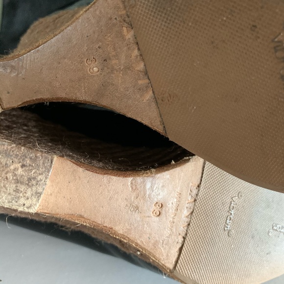 💯Authentic Lanvin Black Patent Leather wedges 9 - Picture 7 of 7